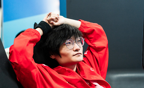 Tian vừa qua đã đăng bài về chuyện tình cảm nhưng lại chặn luôn vợ chồng Doinb - nguồn: Weibo Tian vừa qua đã đăng bài về chuyện tình cảm nhưng lại chặn luôn vợ chồng Doinb - nguồn: Weibo