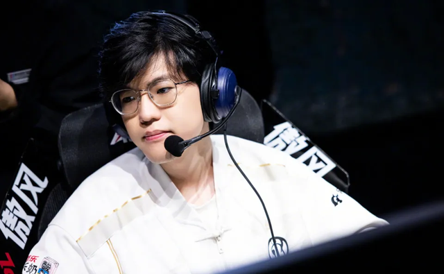 Người yêu của cựu vương CKTG bất ngờ bị phốt sở thích "dị"- Ảnh 1.