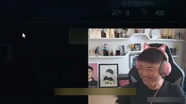 Uzi ẩn ý mình sẽ là người tiếp theo sau Faker có skin HoL