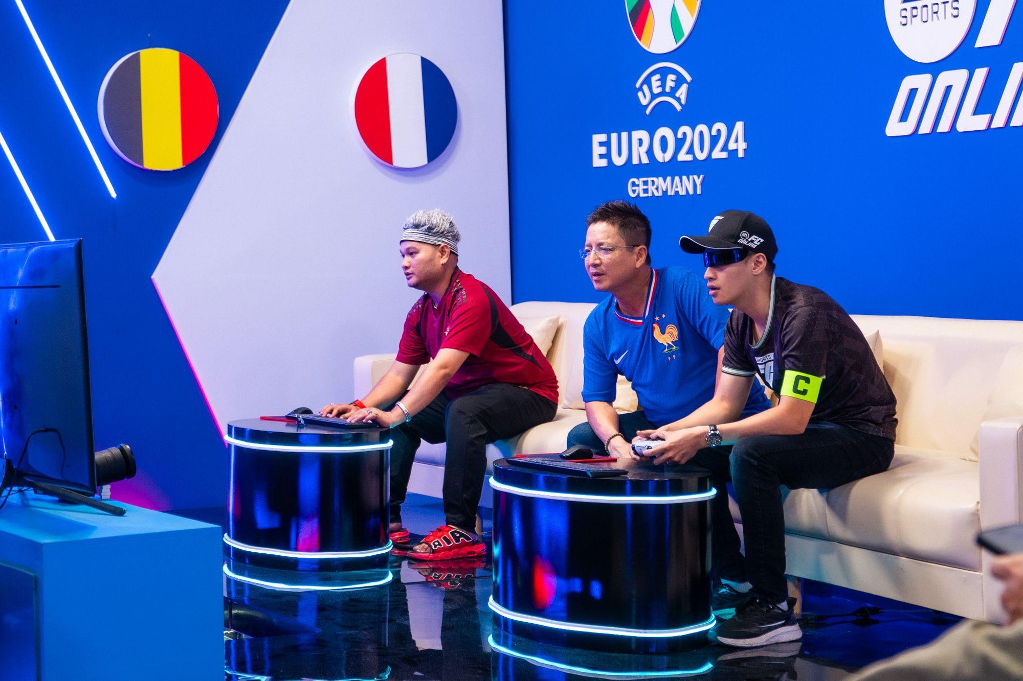 VAR Bóng Đá Show mùa 2 - Tập 4: Pháp - Bỉ thư hùng, chờ Ronaldo “mở tài khoản” bàn thắng- Ảnh 3.