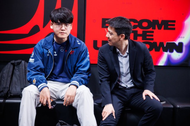 Soi lại trận với Gen.G, fan phát hiện chính BHL T1 cũng mâu thuẫn- Ảnh 3. Soi lại trận với Gen.G, fan phát hiện chính BHL T1 cũng mâu thuẫn- Ảnh 3.