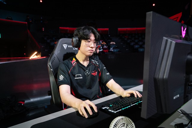 Đa dạng lối chơi hơn nữa là điều cần thiết vì Gen.G đã bắt bài T1 ngay từ khâu cấm chọn