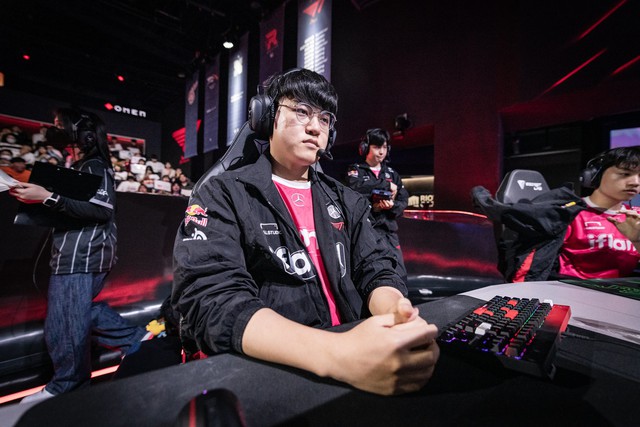 T1 không thể giành chiến thắng trước DRX