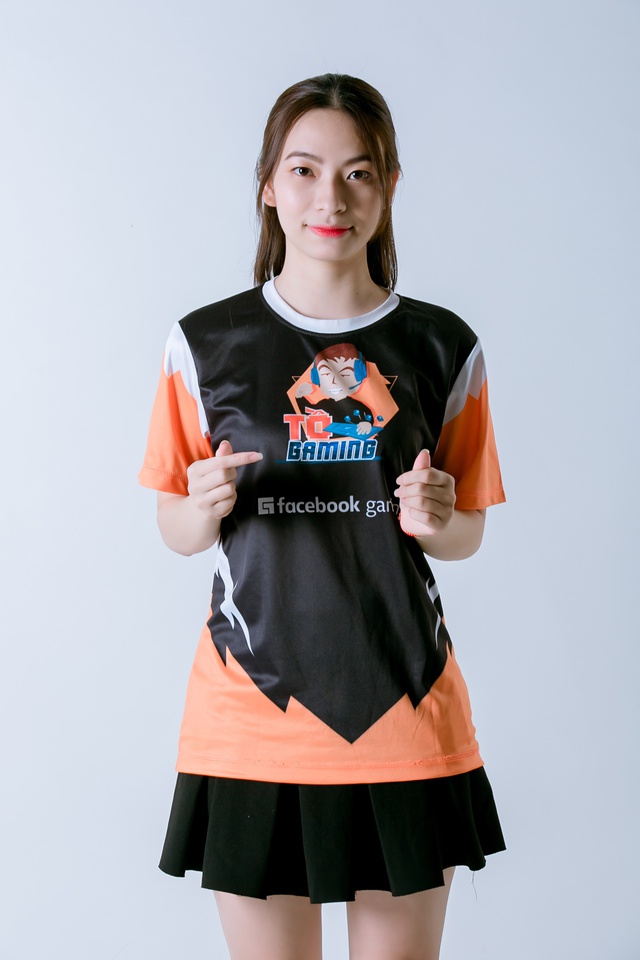 LMHT: Thật không ngờ, cô gái từng đạt top 1 Đấu Trường Chân Lý Việt Nam đang là một bác sĩ - Ảnh 1. LMHT: Thật không ngờ, cô gái từng đạt top 1 Đấu Trường Chân Lý Việt Nam đang là một bác sĩ - Ảnh 1.