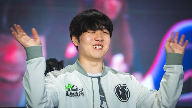 Cộng đồng LPL chỉ ra 3 thương vụ thành công nhất lịch sử LMHT Trung Quốc, đâu rồi 2 vị thần TheShy - SofM? - Ảnh 4.