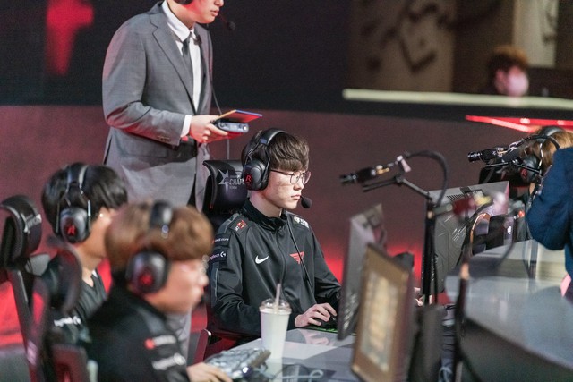 LMHT: Giải đấu LCK chính thức comeback vào cuối tháng 3 theo hình thức đấu online, mật độ dày đặc 3 trận/ngày - Ảnh 2.