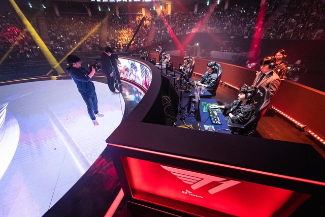 Những cấm chọn không hợp lý đã góp phần lớn khiến T1 thất bại - nguồn: LoL Esports