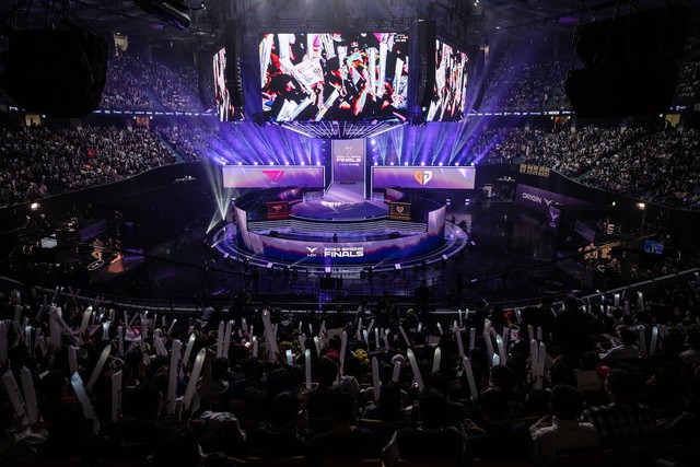 LCK Mùa Xuân 2023 là lần đầu tiên giải đấu này áp dụng thể thức Vòng Loại Kép