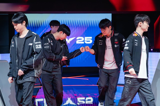 Dự đoán T1 - HLE: Trận đấu quyết định cho T1- Ảnh 1. Dự đoán T1 - HLE: Trận đấu quyết định cho T1- Ảnh 1.