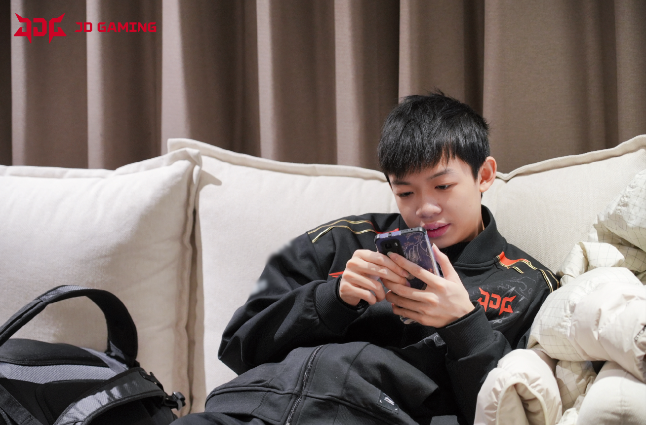 "Zeus của LPL" dính tin đồn ác ý dù chưa thi đấu khiến đội tuyển chủ quản phải dùng biện pháp mạnh- Ảnh 1.