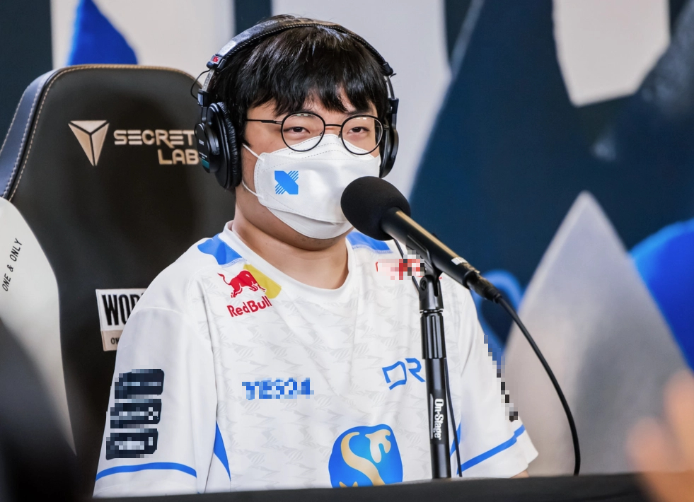 Tuyển thủ BeryL tiết lộ DRX không gặp chút áp lực nào trước trận Chung kết CKTG 2022 - Ảnh 3.