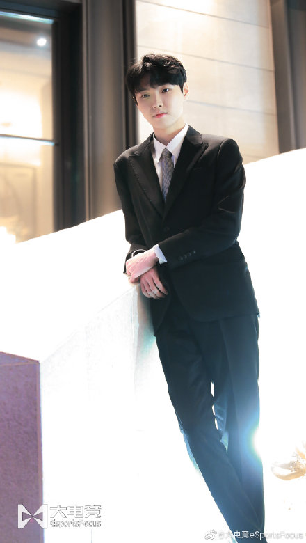 LCK Awards 2021: DK thống trị tuyệt đối, T1 đóng góp Faker và Keria, Chovy lại trắng tay - Ảnh 4.