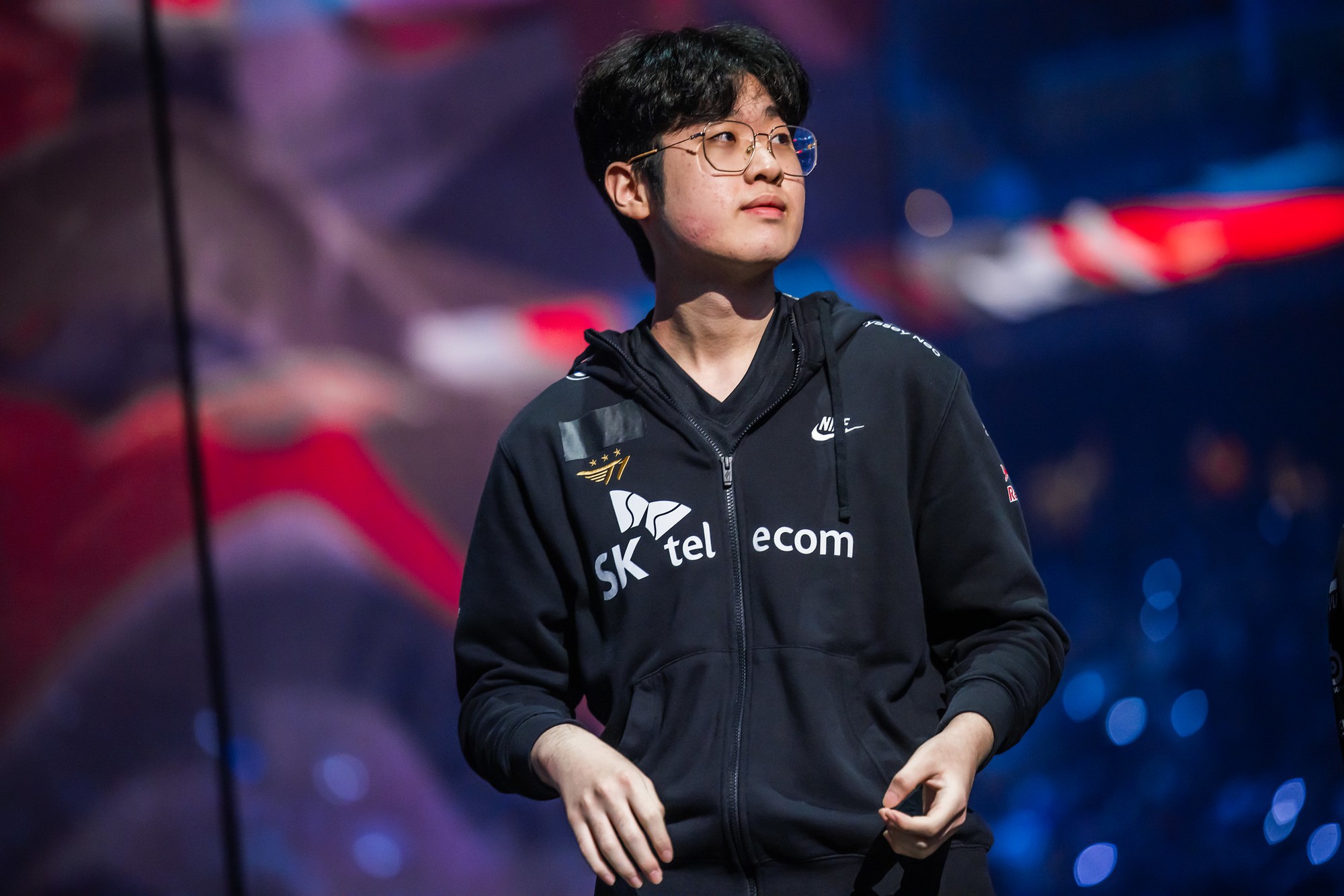 Trong mùa giải đầu tiên đánh chính, Zeus đã thi đấu xuất sắc ngoài mong đợi cho đến trước trận Chung kết CKTG 2022