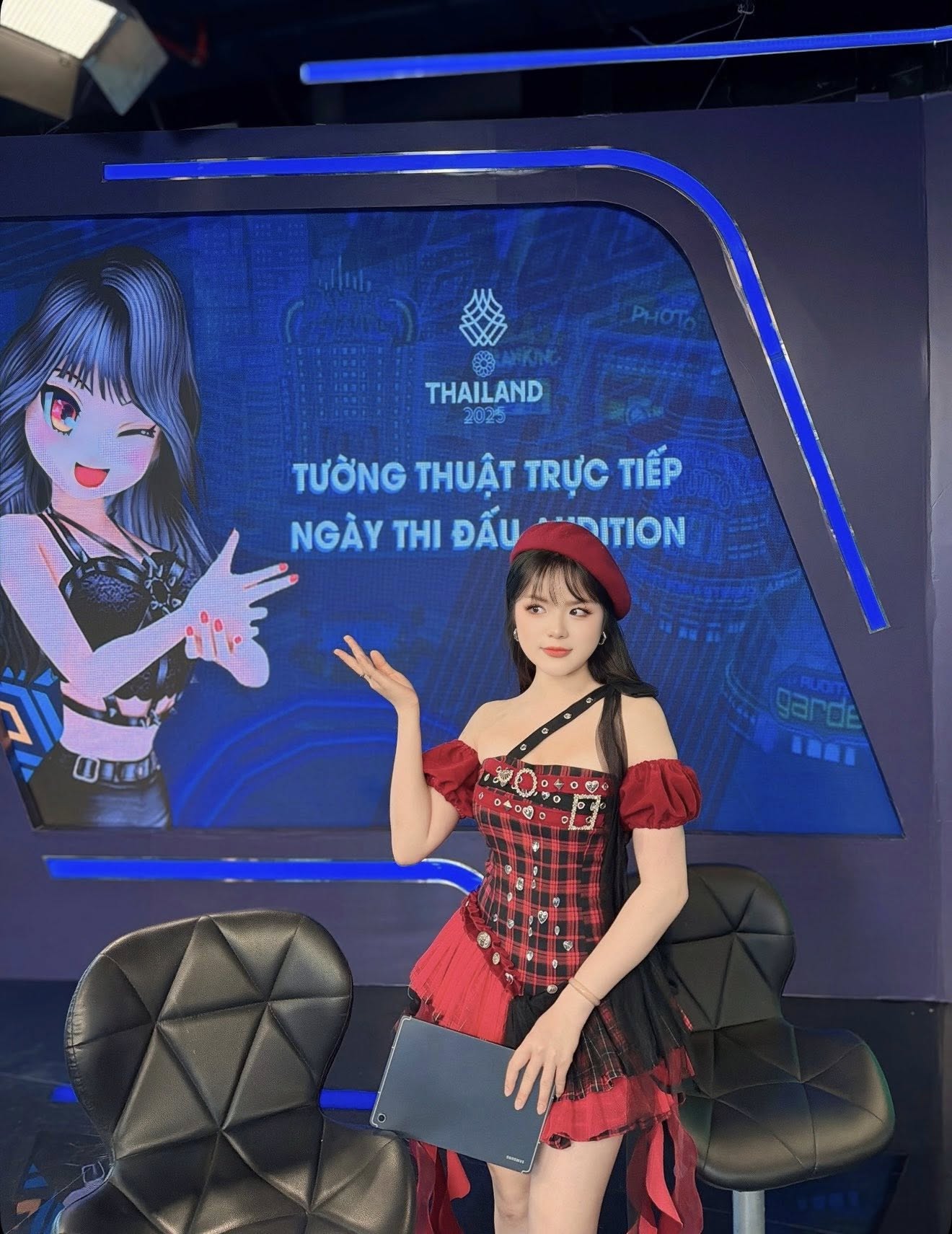 MC tường thuật Audition Việt Nam lần đầu tiên xuất hiện trong lịch sử giải là ai?- Ảnh 2. MC tường thuật Audition Việt Nam lần đầu tiên xuất hiện trong lịch sử giải là ai?- Ảnh 2.