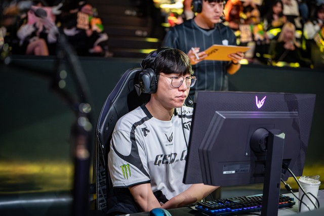 Ruler chỉ ra cái tên đáng ngại hơn giữa Gumayusi - Smash- Ảnh 1.