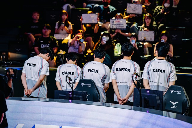 HLV KkOma và Faker bất ngờ được "réo tên" dù T1 chưa ra quân vòng playoffs- Ảnh 3.