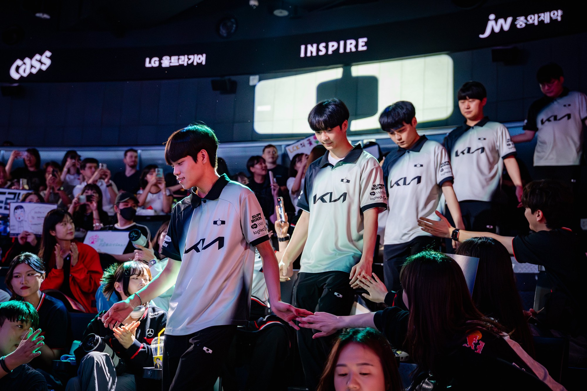 Siêu sao của DK thừa nhận sai lầm chí mạng dẫn đến trận thua T1 đáng tiếc- Ảnh 1. Siêu sao của DK thừa nhận sai lầm chí mạng dẫn đến trận thua T1 đáng tiếc- Ảnh 1.