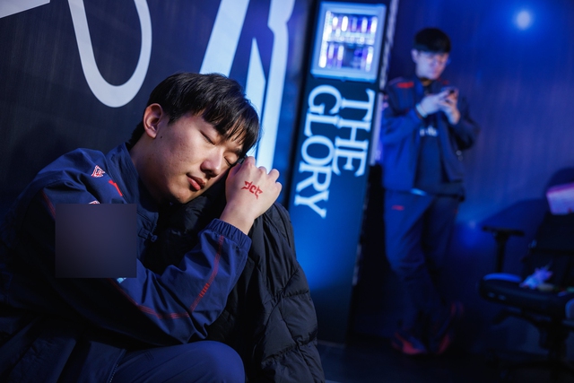 Missing là tuyển thủ duy nhất không đến từ xứ kim chi trong danh sách Missing là tuyển thủ duy nhất không đến từ xứ kim chi trong danh sách