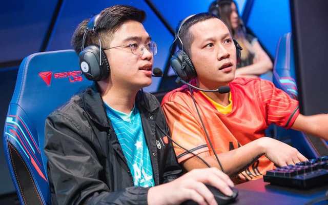 Hay tin giáo sư Cường Optimus 10 tỷ muốn Thầy Giáo Ba về làm HLV, fan LMHT kêu trời - Nghe tên là thấy toang rồi - Ảnh 10.