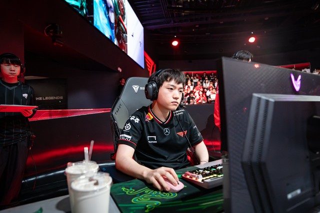 T1 lập "thành tích" không thể xấu hổ hơn ngay sau ngày kỷ niệm của Faker- Ảnh 2.