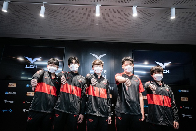 Cùng sở hữu chuỗi bất bại tại giải quốc nội nhưng thành tích của T1 thuyết phục hơn LNG, đâu là lý do? - Ảnh 1.