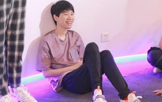 Các lão tướng như Ning và Icon vừa rục rịch trở lại, Doinb phán ngay: Không có cửa - Ảnh 3. Các lão tướng như Ning và Icon vừa rục rịch trở lại, Doinb phán ngay: Không có cửa - Ảnh 3.