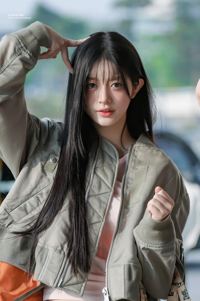 Choáng ngợp nhan sắc tựa nữ thần của người đẹp chiếm trọn spotlight trận HLE - Gen.G- Ảnh 4.