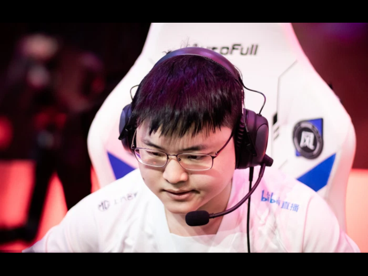 Huyền thoại Uzi bất ngờ buông lời phũ với đội tuyển cũ: BLG hết cửa cạnh tranh ở mùa này rồi - Ảnh 2.