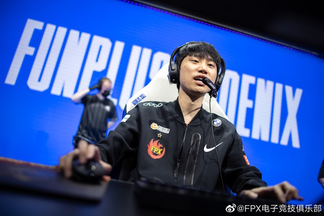 Doinb chính thức chia tay FunPlus Phoenix sau 3 mùa giải gắn bó, thông báo đã xác định bến đỗ mới, nghi vấn là LNG - Ảnh 3.