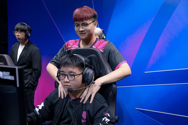 Dia1 mới đây đã lên stream trở lại sau chuỗi ngày drama Dia1 mới đây đã lên stream trở lại sau chuỗi ngày drama