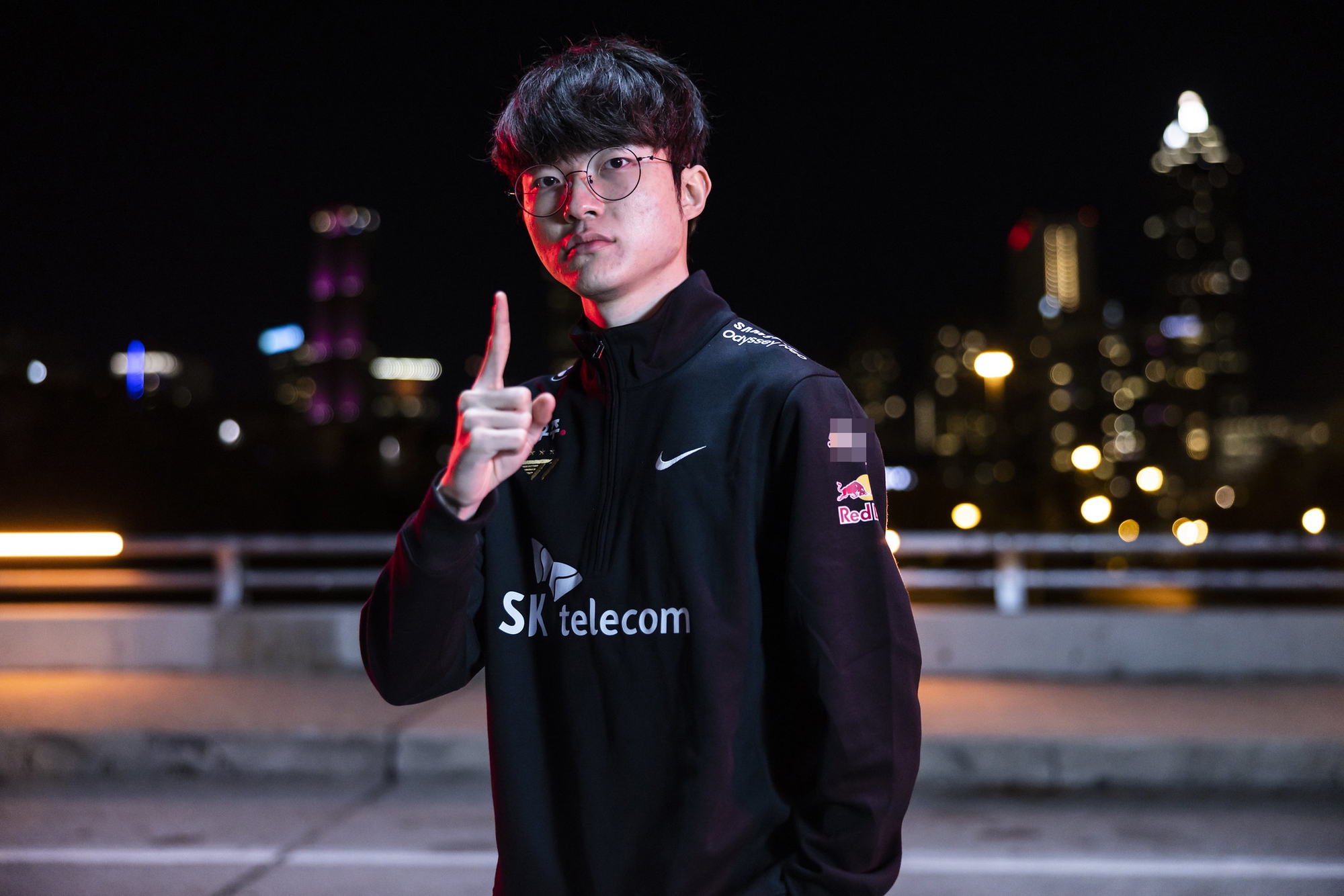 Gia hạn hợp đồng với Faker là thương vụ quan trọng nhất của T1 trong năm 2022