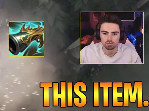 Thách Đấu LMHT khuyên người chơi Xạ Thủ không nên mua Súng Hải Tặc khi bị thua đường - Ảnh 1. Thách Đấu LMHT khuyên người chơi Xạ Thủ không nên mua Súng Hải Tặc khi bị thua đường - Ảnh 1.