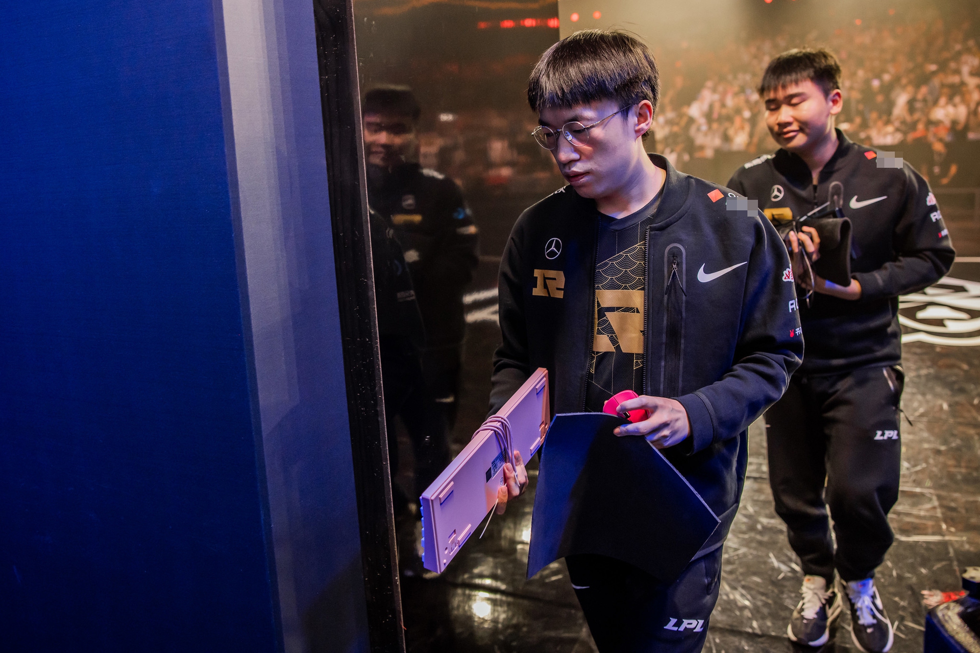 RNG vốn nổi tiếng là thích nghi chậm với sự thay đổi của các phiên bản