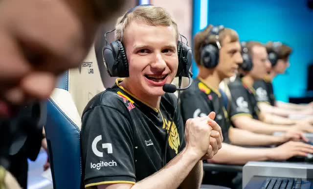 5 tuyển thủ lớn tuổi hơn cả Faker sẽ góp mặt ở Chung kết thế giới 2022 - Ảnh 3.