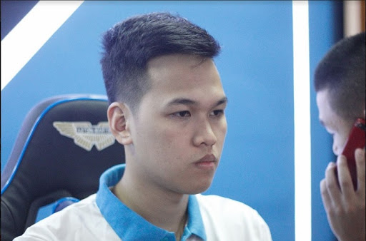 AoE: Vượt qua nhiều gương mặt nổi tiếng Chim Sẻ Đi Nắng vẫn là streamer số 1 trên nền tảng Facebook - Ảnh 1.