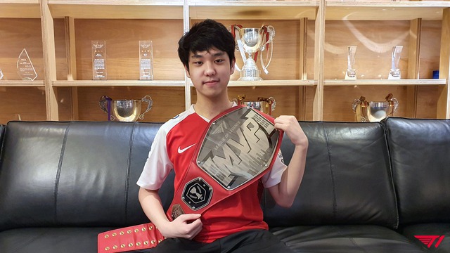 Trái với phong độ bê bết của đàn anh, đội trẻ T1 được dẫn dắt bởi Thầy Bengi đang thống trị giải hạng 2 Hàn Quốc - Ảnh 2.