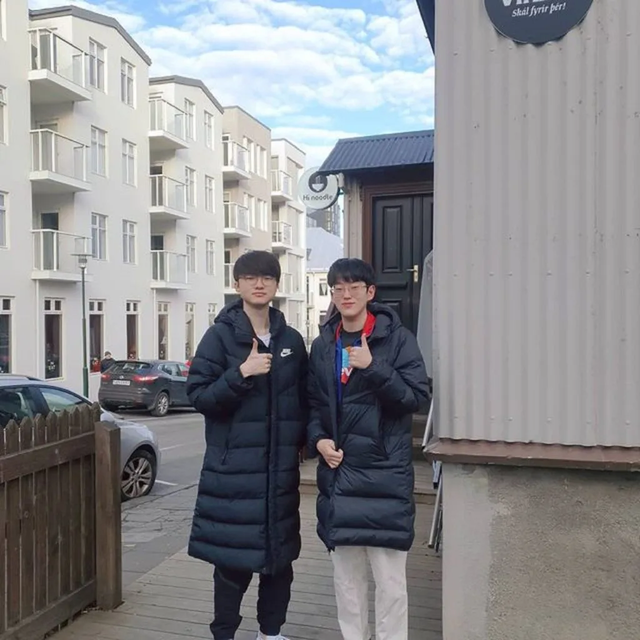 Scout dù rời T1 nhưng vẫn xem Faker là thần tượng