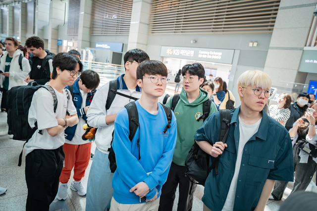 T1 phải tham gia vòng Khởi Động nhưng nhiều khả năng họ sẽ đến vòng bảng sớm chỉ sau 2 lượt trận