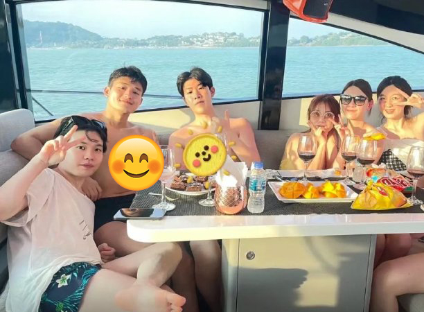 TheShy cùng Rookie và bạn bè đi du lịch nghỉ dưỡng trong dịp Tết