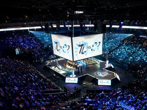 Đội tuyển TSM bị khán giả phản đối vì đem 'cựu binh' thi đấu tại giải Học Viện  - Ảnh 1.