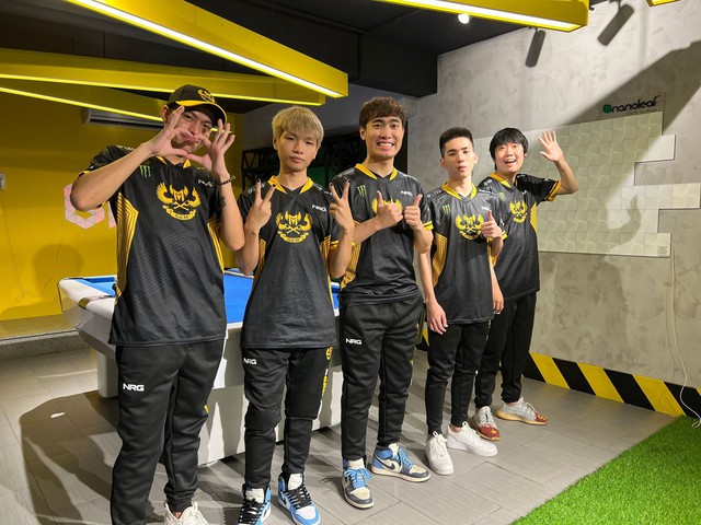 Levi bị người hâm mộ yêu cầu nghỉ ngơi và nhường chỗ cho TomRio sau thất bại của GAM trước CES - Ảnh 1.