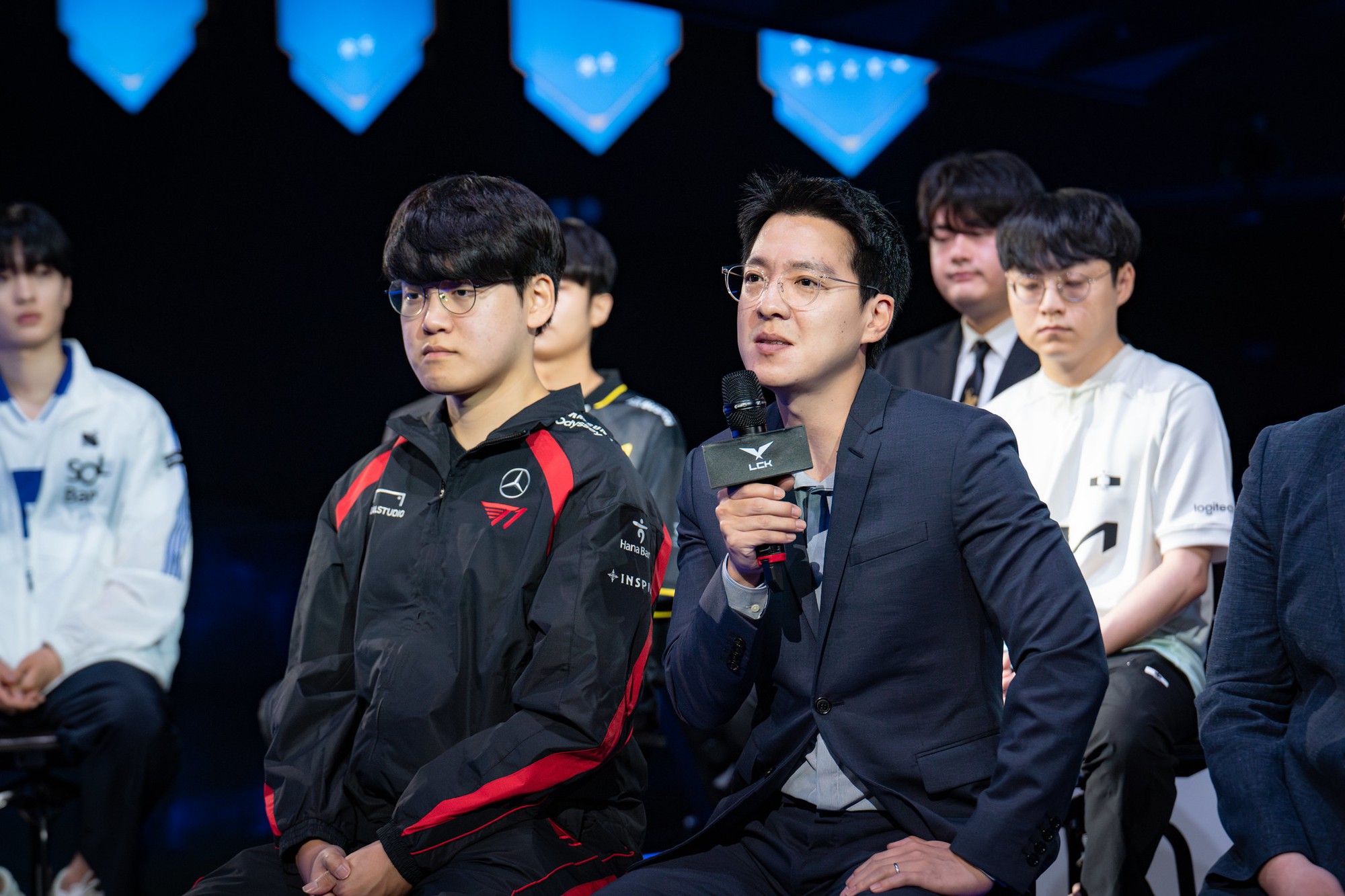 Chiến thắng của HLE đã được "tiên tri" từ lâu bởi một nhân vật "không ngờ"- Ảnh 4.