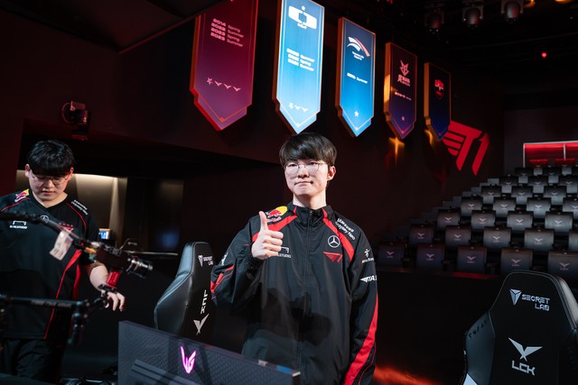 Nhưng chiến thắng trước các đối thủ mạnh như DK cũng là liều thuốc kích thích tinh thần, nhất là sau khi T1 vừa thua trắng Gen.G