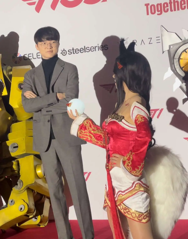 Có lẽ đây chính là "bất ngờ" mà Faker từng tiết lộ