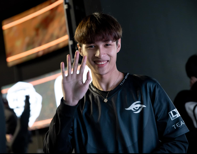 Lịch thi đấu LCP 2025 Mid Season mới nhất: Nóng bỏng đại chiến VCS ngay tuần mở màn- Ảnh 3. Lịch thi đấu LCP 2025 Mid Season mới nhất: Nóng bỏng đại chiến VCS ngay tuần mở màn- Ảnh 3.