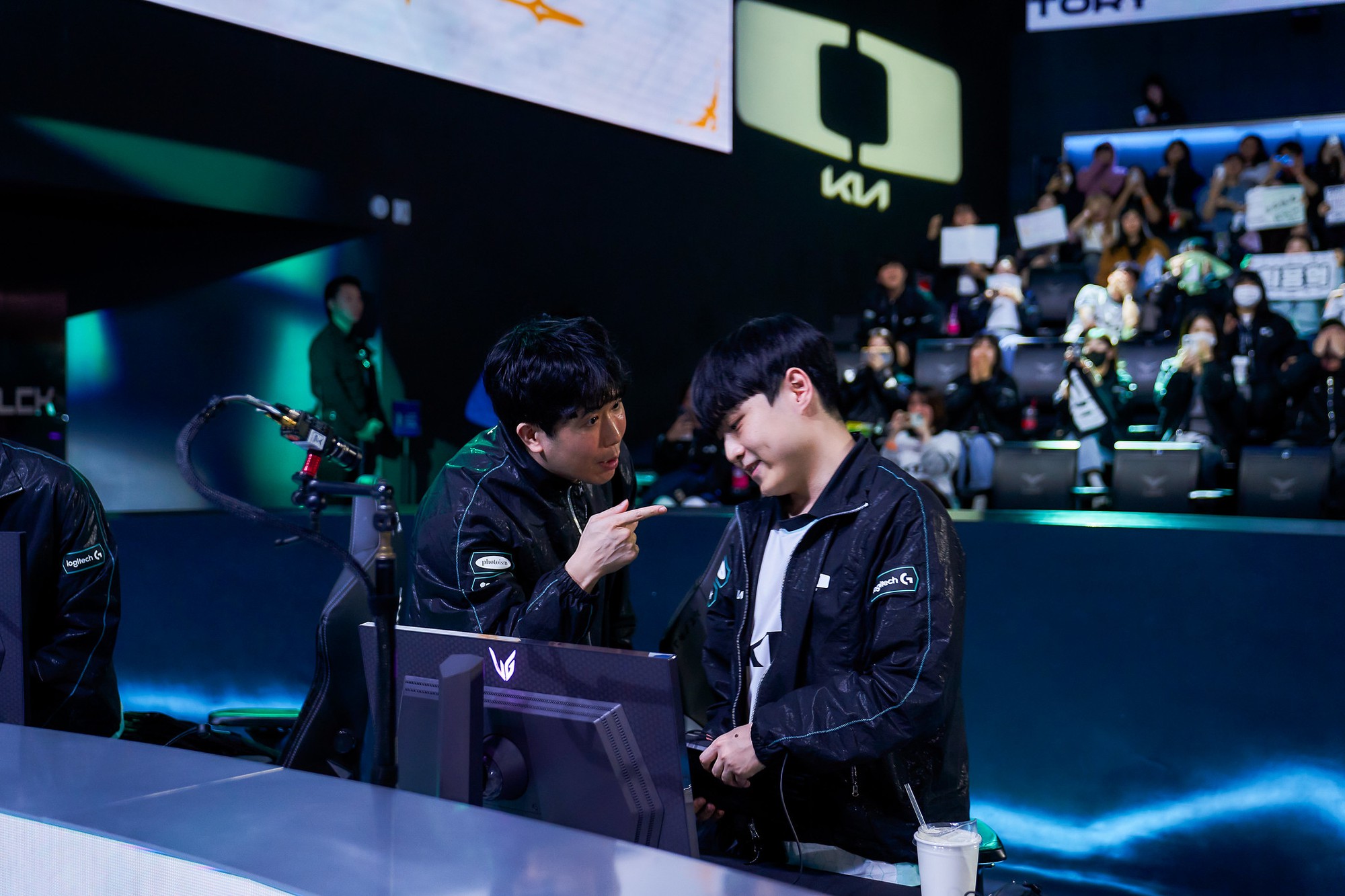 Dù chiến thắng kịch tính T1 nhưng đây là siêu sao thi đấu "dưới sức" nhất của DK- Ảnh 2.