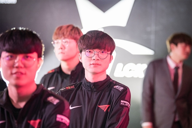 Phóng viên ESPN: Cloud 9 là đội mạnh nhất chẳng qua vì Invictus Gaming và giải LPL không thi đấu - Ảnh 6. Phóng viên ESPN: Cloud 9 là đội mạnh nhất chẳng qua vì Invictus Gaming và giải LPL không thi đấu - Ảnh 6.