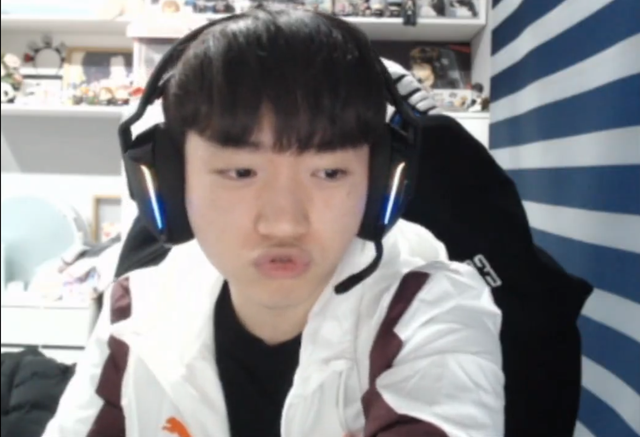 Keria thừa nhận cả đội từng thử nghiệm trước khi quyết định "tự tạo ra meta"