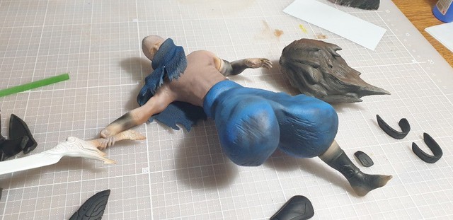 Một game thủ ghét Yasuo tới nỗi làm hẳn tượng đấng đẹp lung linh chỉ để... đập nát cho bõ tức - Ảnh 6.