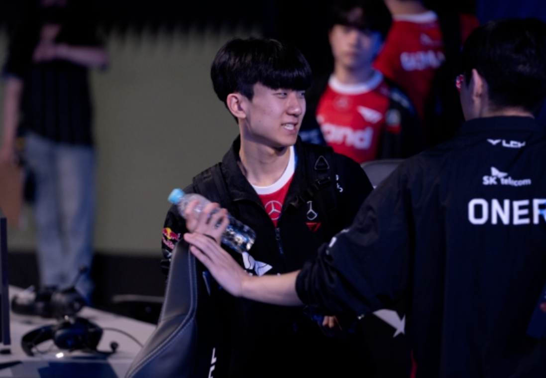 Faker tiết lộ muốn sở hữu kỹ năng của Zilean nhất, lý do khiến không ít người hâm mộ thán phục - Ảnh 3.